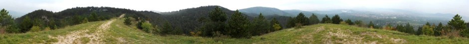 Panorámakép a Sziklás-hegy gerincéről